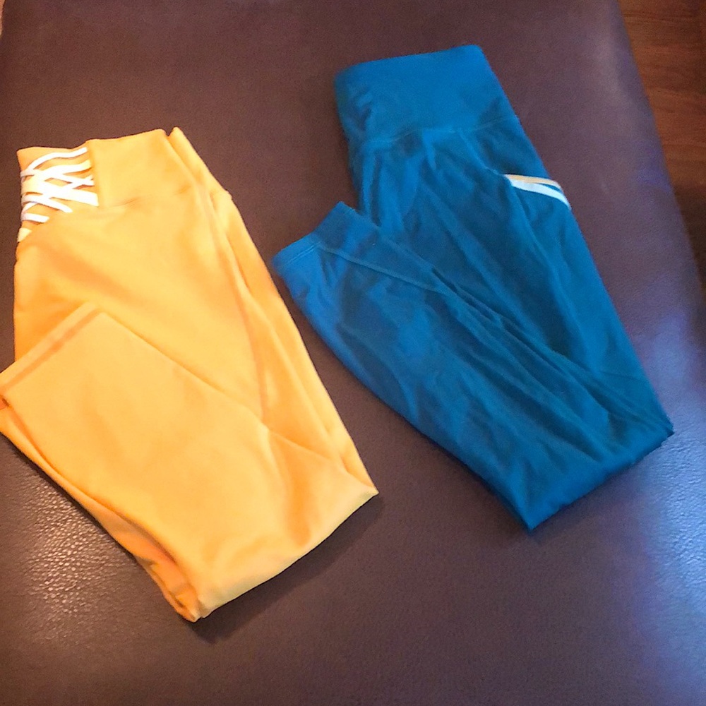 Fabletics high waisted sculpt knit essential legging and high waisted capri